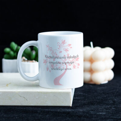 Kubek na Dzień Nauczyciela, z personalizacją i piękną sentencją.