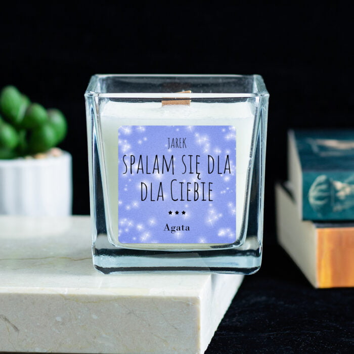 Świeca spalam się dla Ciebie